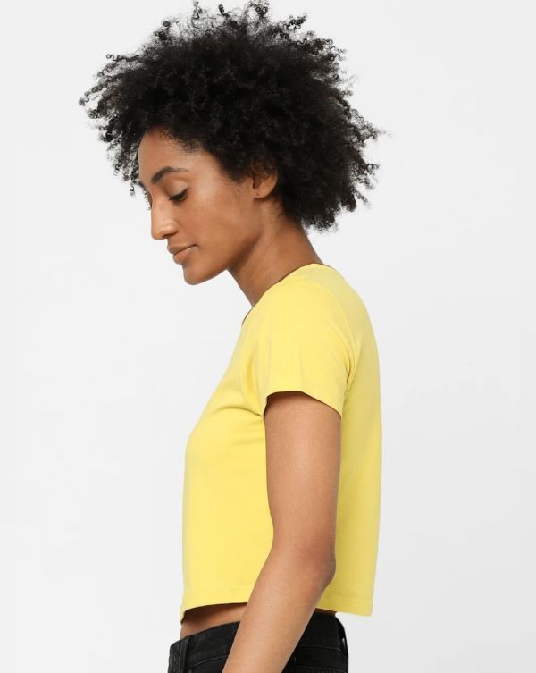 ONLY YELLOW CROPPED T-SHIRT