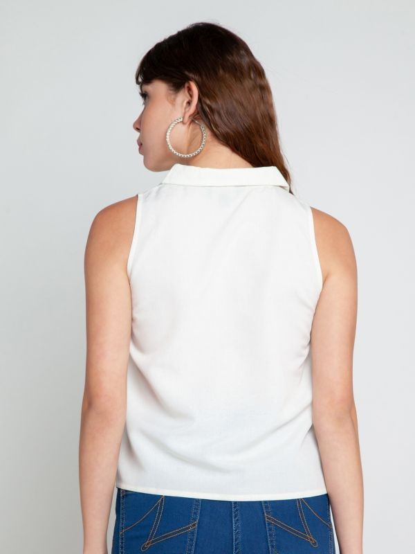 Zink London White Solid Top For Women